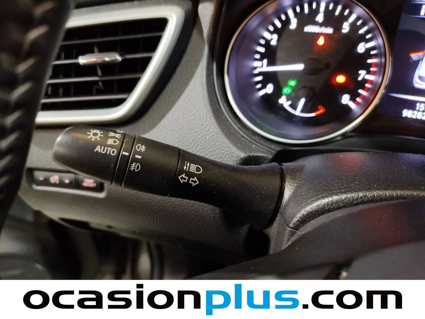 Extras del Nissan QASHQAI Nissan Qashqai DIG-T 115 N-Connecta 4x2 (115 CV)