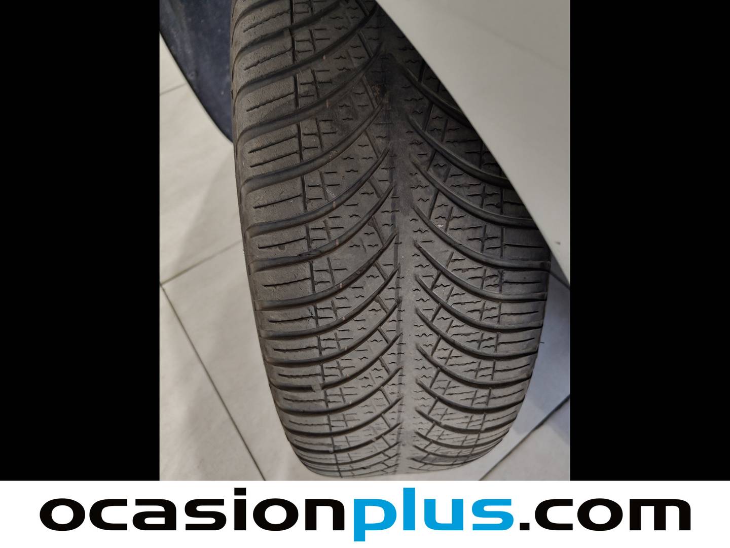 Foto Hyundai Staria Hyundai Staria 2.2 CRDI Maxx 9S (177 CV) 9 Plazas