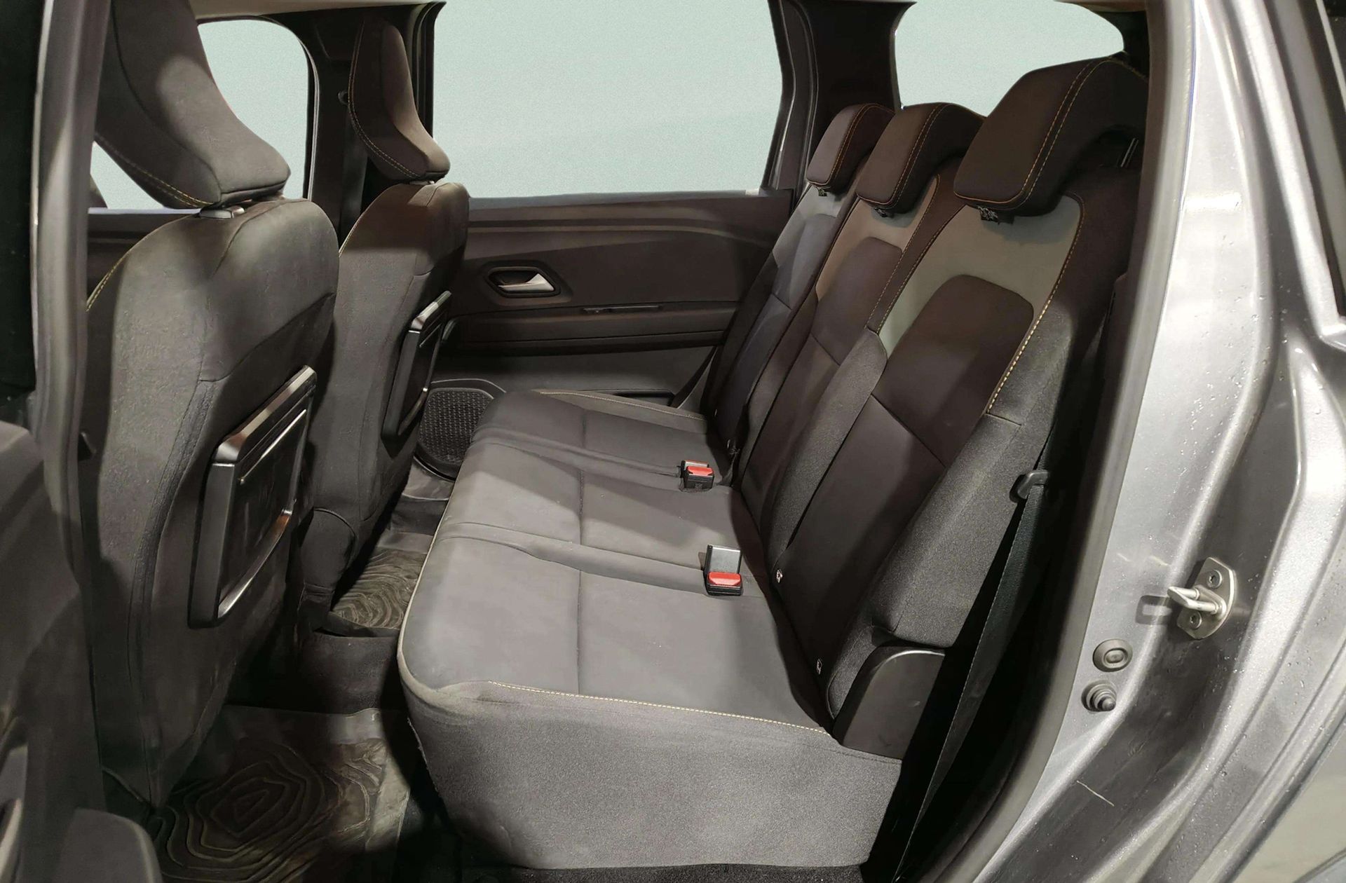 Dacia Jogger Extreme Hybrid 7 plazas - foto 12