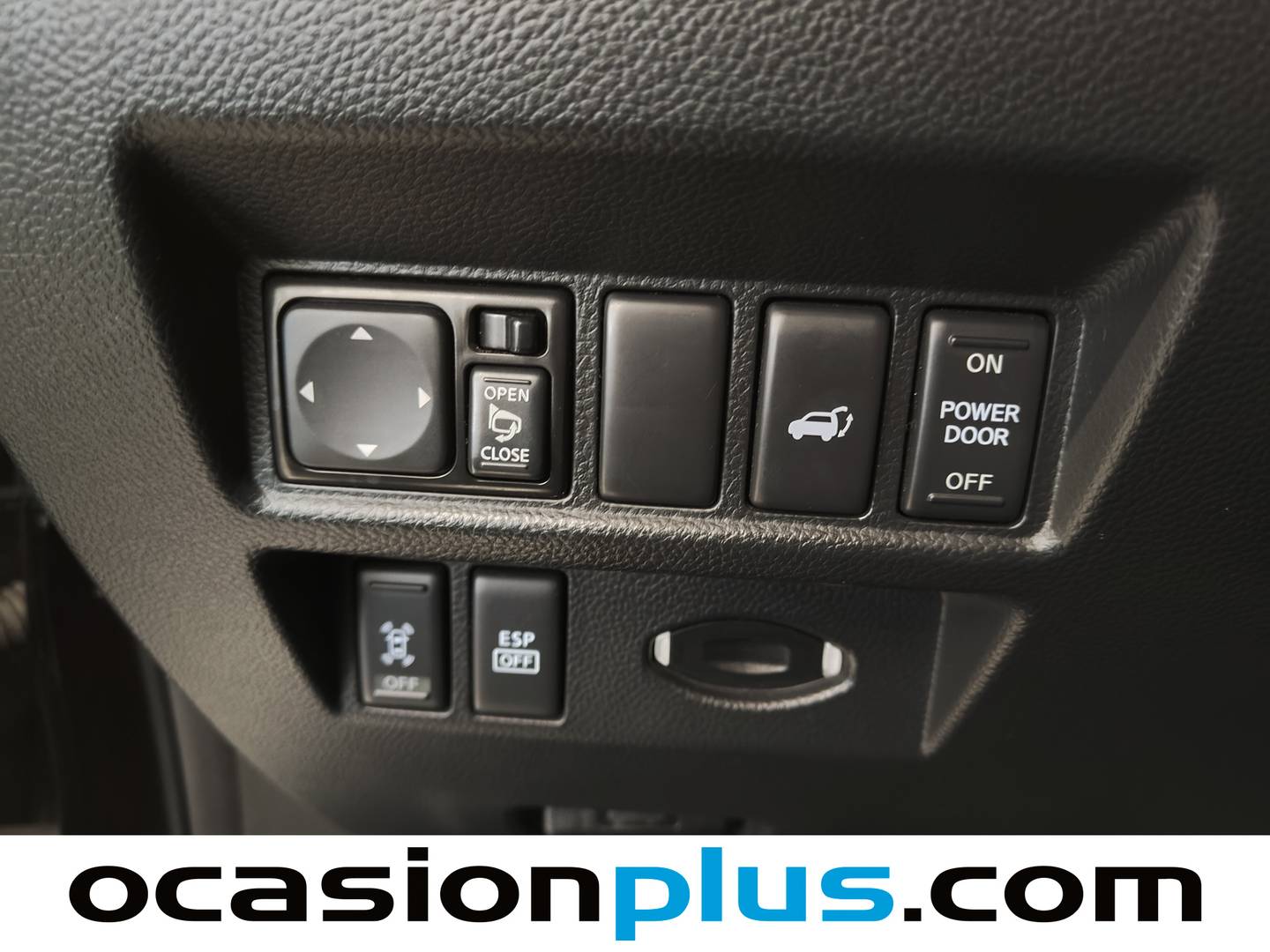 Foto Infiniti FX Infiniti FX 3.0 D V6 GT PREMIUM AWD AUTO (238 CV)