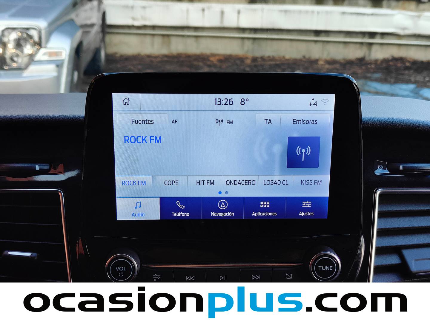 Foto Ford Tourneo Custom FORD Tourneo Custom 2.0 EcoBlue L2 Active Auto (170 CV) 8 Plazas