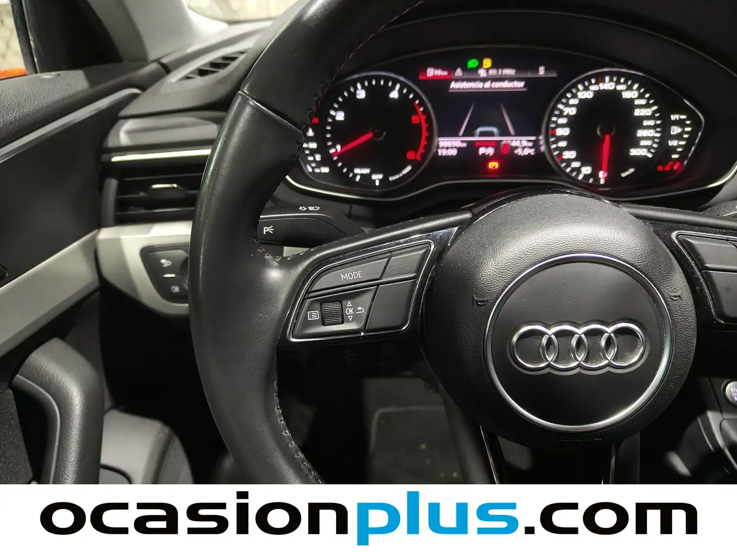 Foto Audi A4 Audi A4 Avant Black line 35 TDI (163 CV) S tronic