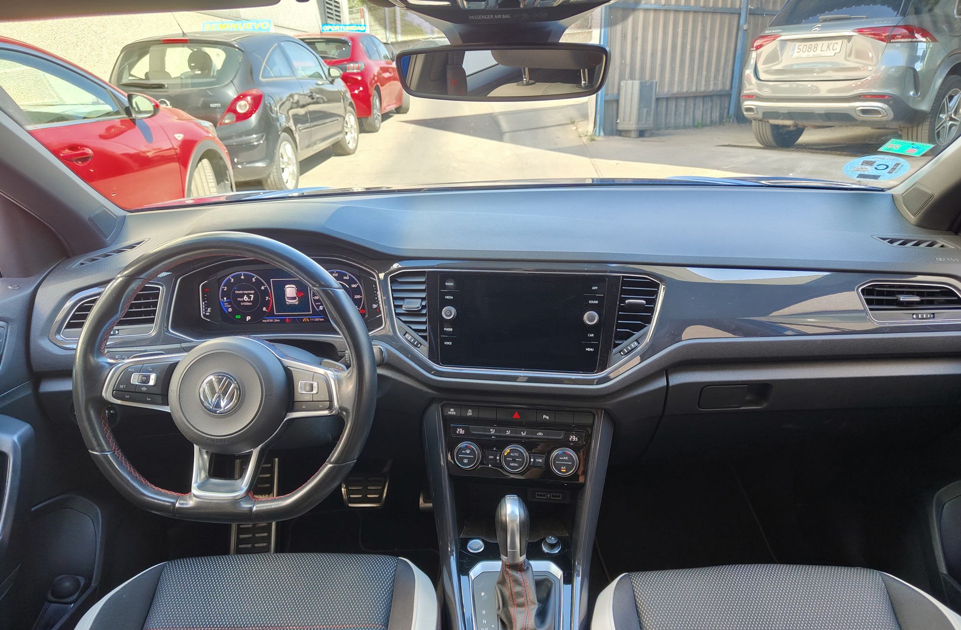 Volkswagen T-Roc Sport 1.5 TSI DSG - foto 6