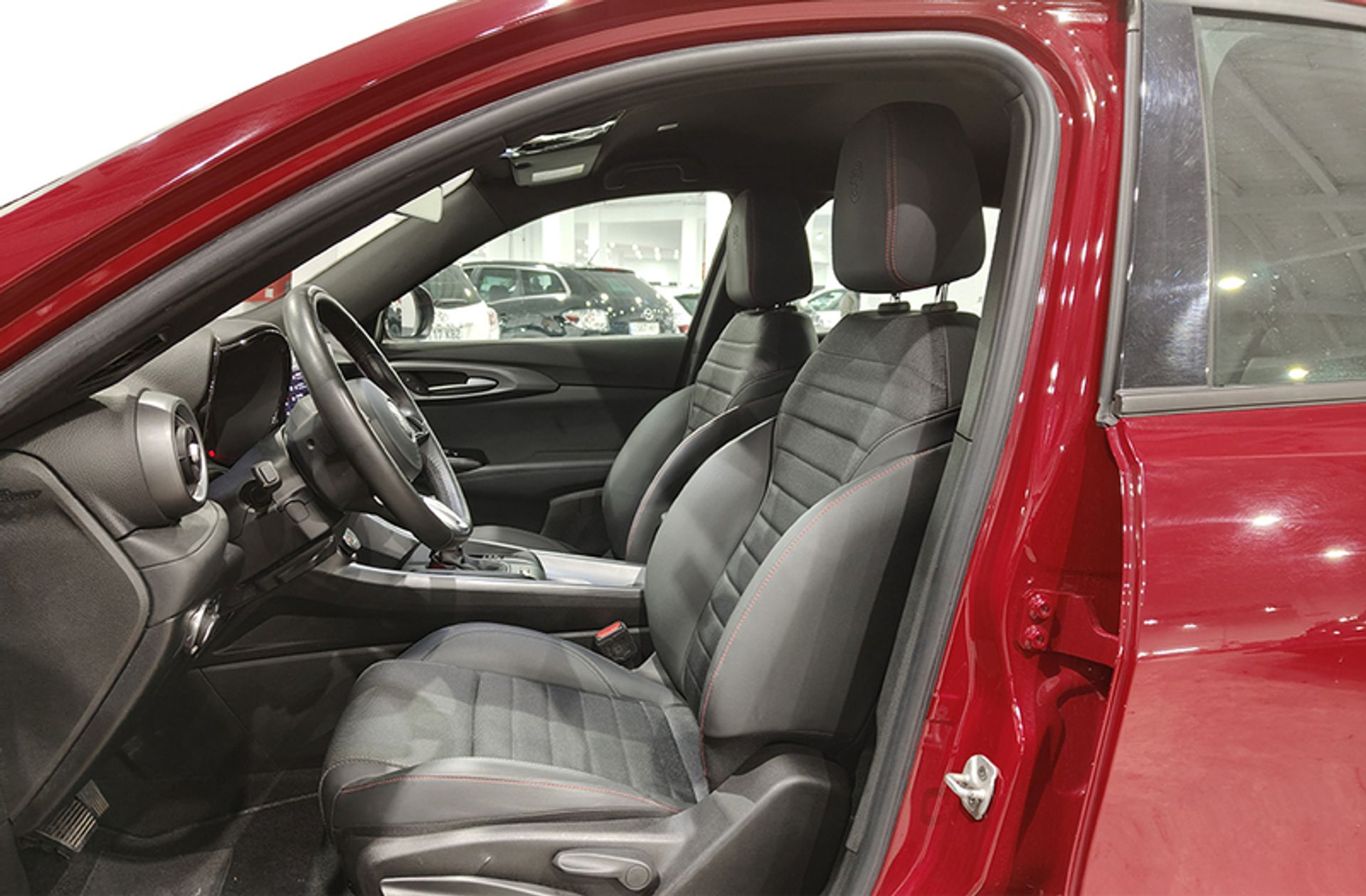 Alfa Romeo Tonale 1.5 MHEV Sprint FWD - foto 14