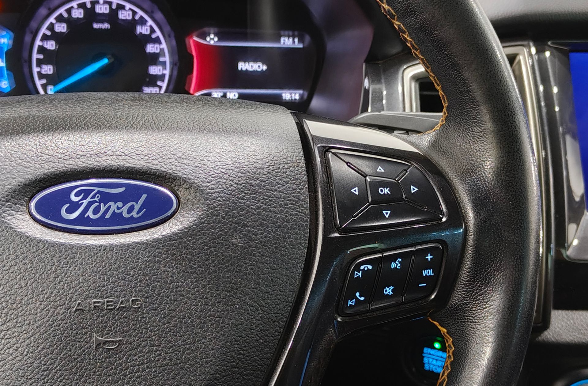 Ford Ranger Pickup 2.0 EcoBlue Doble Cabina Wildtrack 4x4 - foto 33