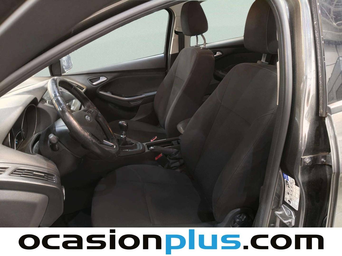Foto asientos delanteros Ford Focus Ford Focus 1.0 Ecoboost S&S Trend+ (125 CV)