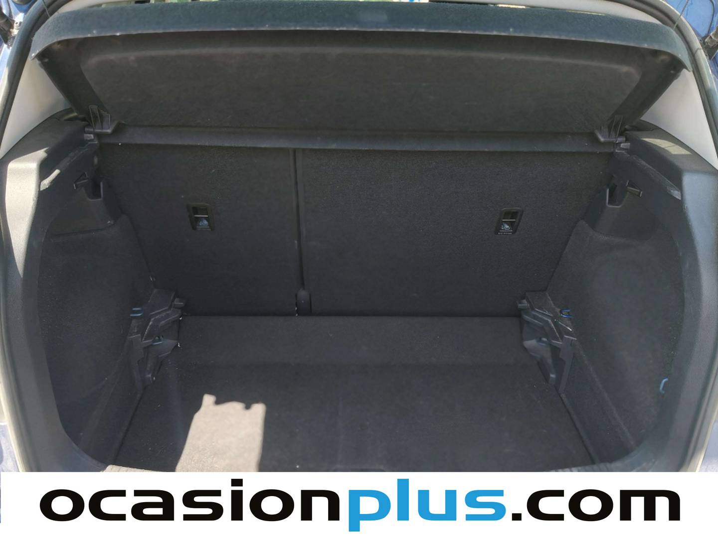 Fotos maletero Volkswagen T-Cross Volkswagen T-Cross Advance 1.0 TSI (110 CV) DSG