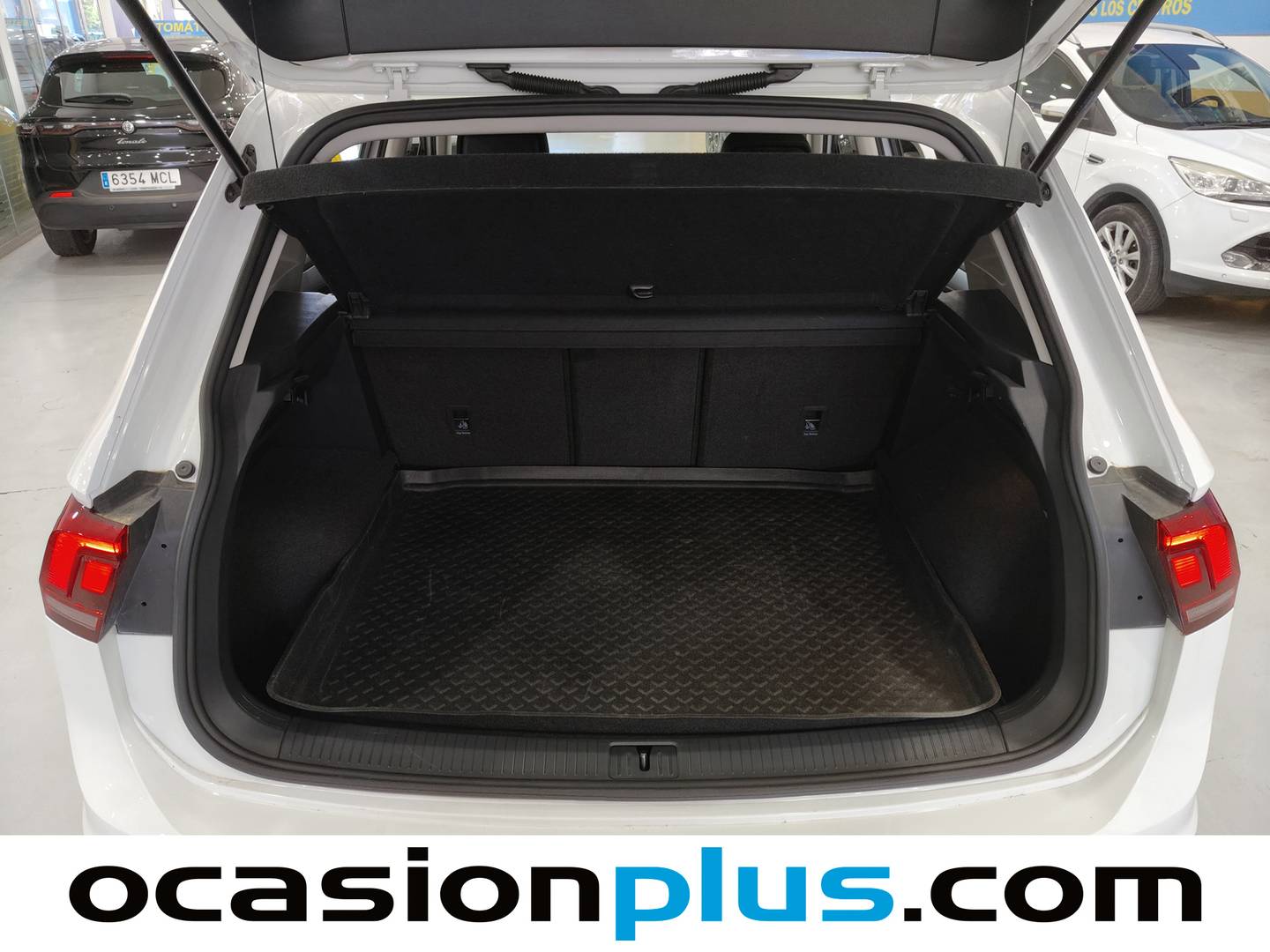 Foto asientos delanteros Volkswagen Tiguan Volkswagen Tiguan Advance 2.0 TDI Pack R Line (150 CV)