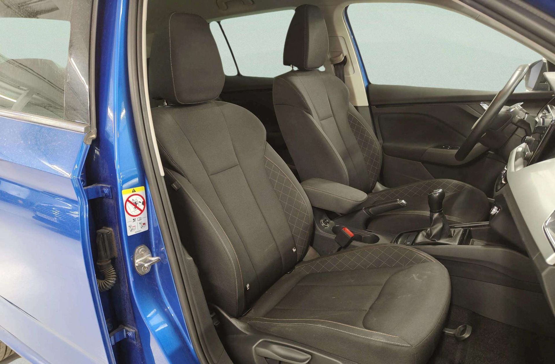 Škoda Kamiq 1.0 TSI Ambition - foto 18