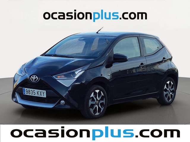Toyota Aygo 1.0 70 x-play (72 CV) de segunda mano