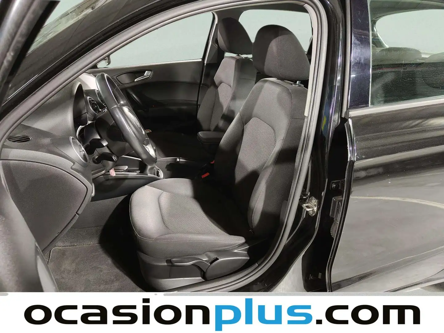 Foto Audi A1 Audi A1 Sportback Attraction 1.4 TDI (90 CV)