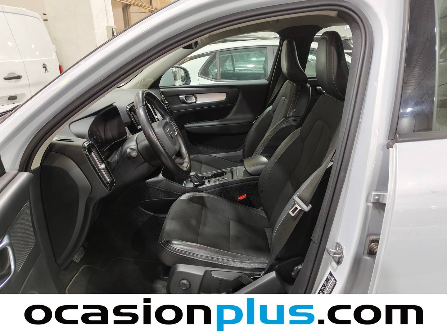 Foto asientos delanteros Volvo XC40 Volvo XC40 D3 Business Plus AWD Auto (150 CV)