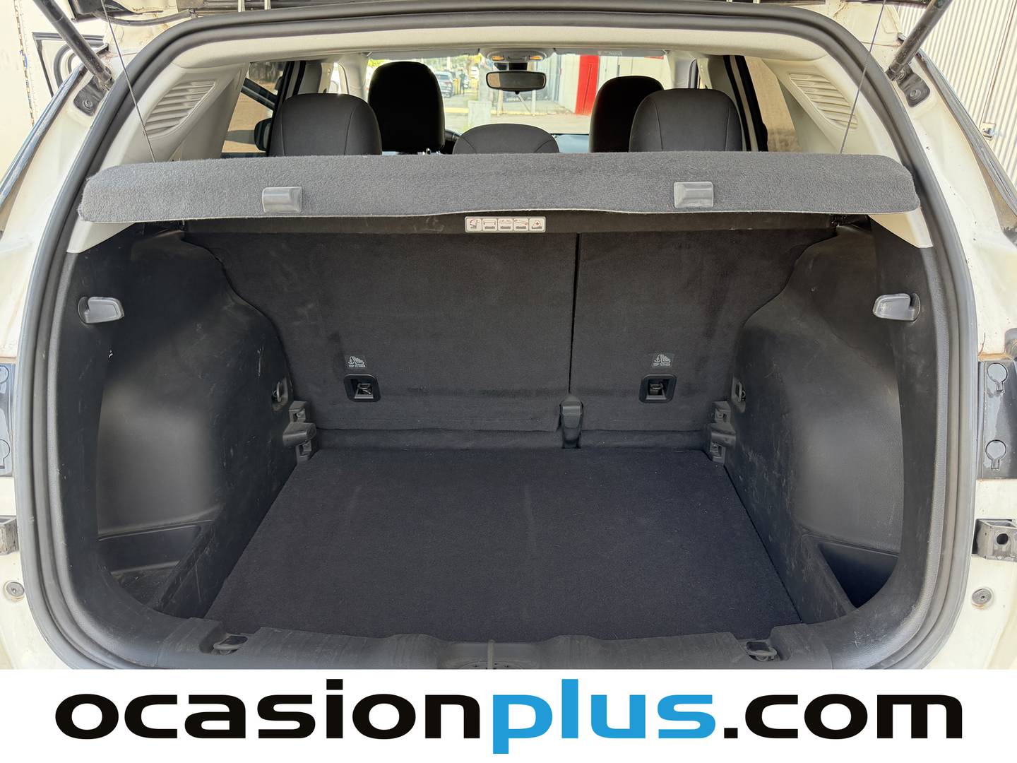 Fotos maletero Jeep Compass Jeep Compass 1.4 Multiair Sport 4x2 (140 CV)