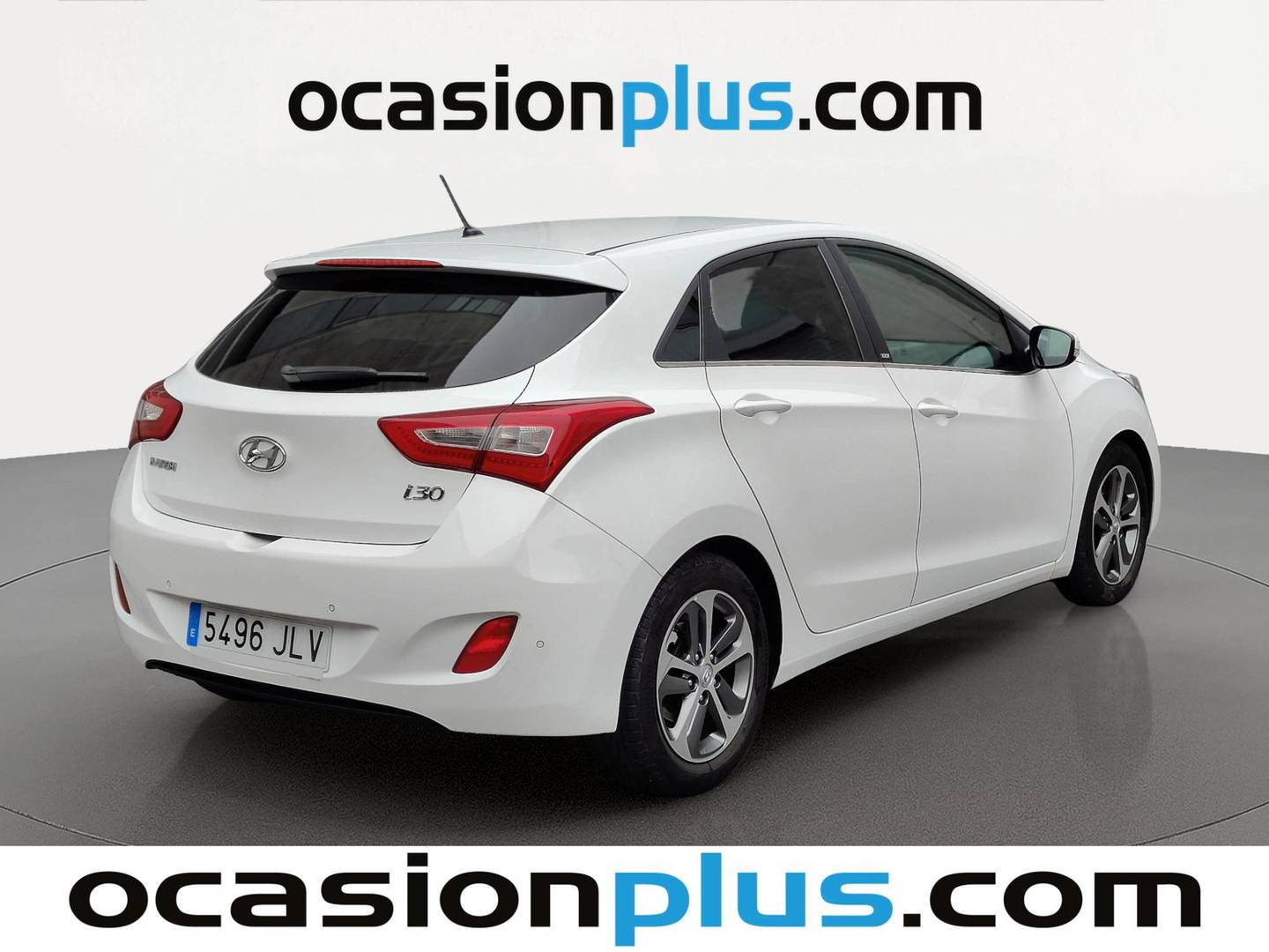 Foto trasera Hyundai i30 Hyundai i30 1.4 MPI BlueDrive Go! (100 CV) derecha