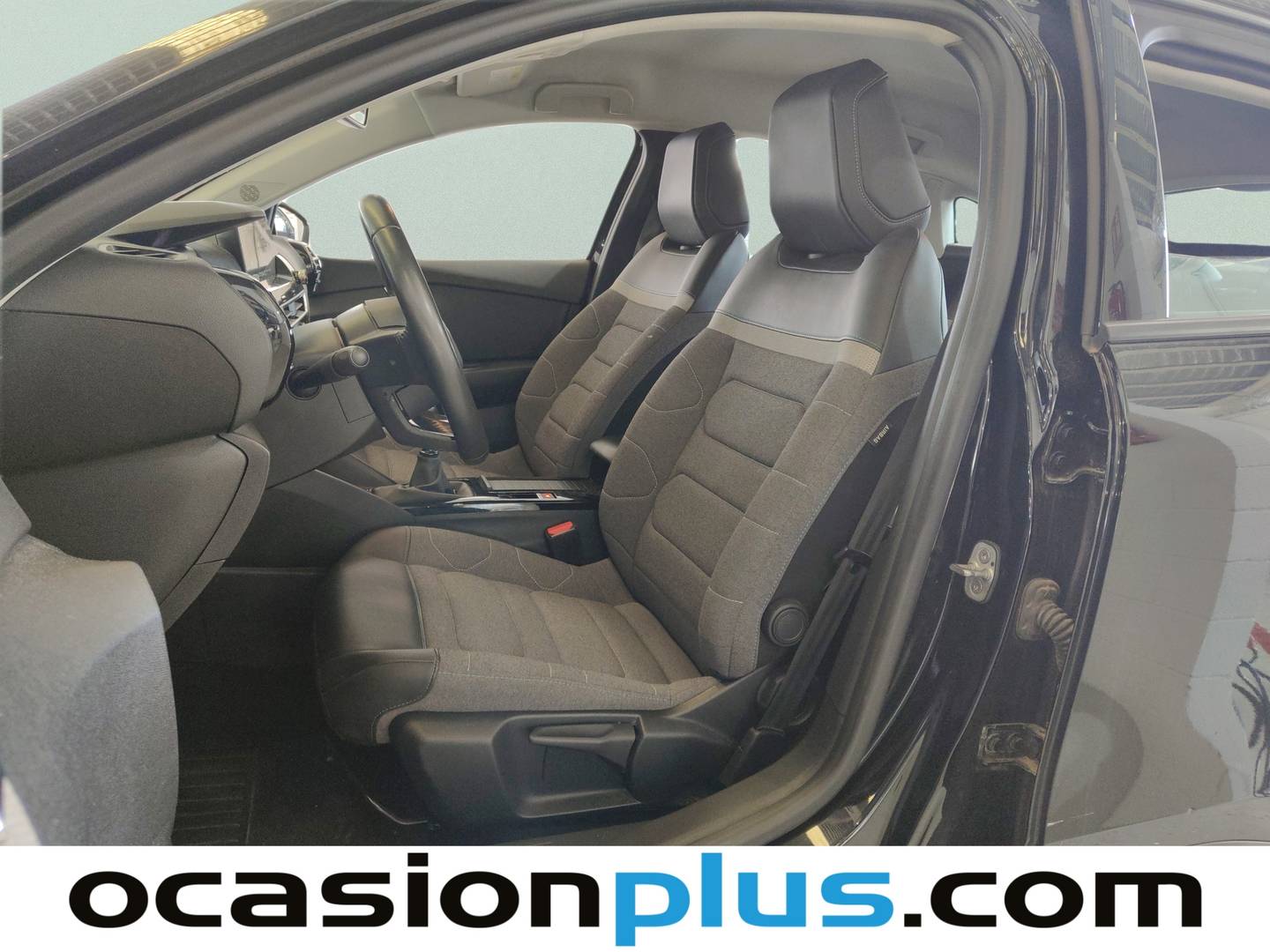 Foto Citroën C4 Citroen C4 PureTech 130 S&S 6v Feel Pack (130 CV)