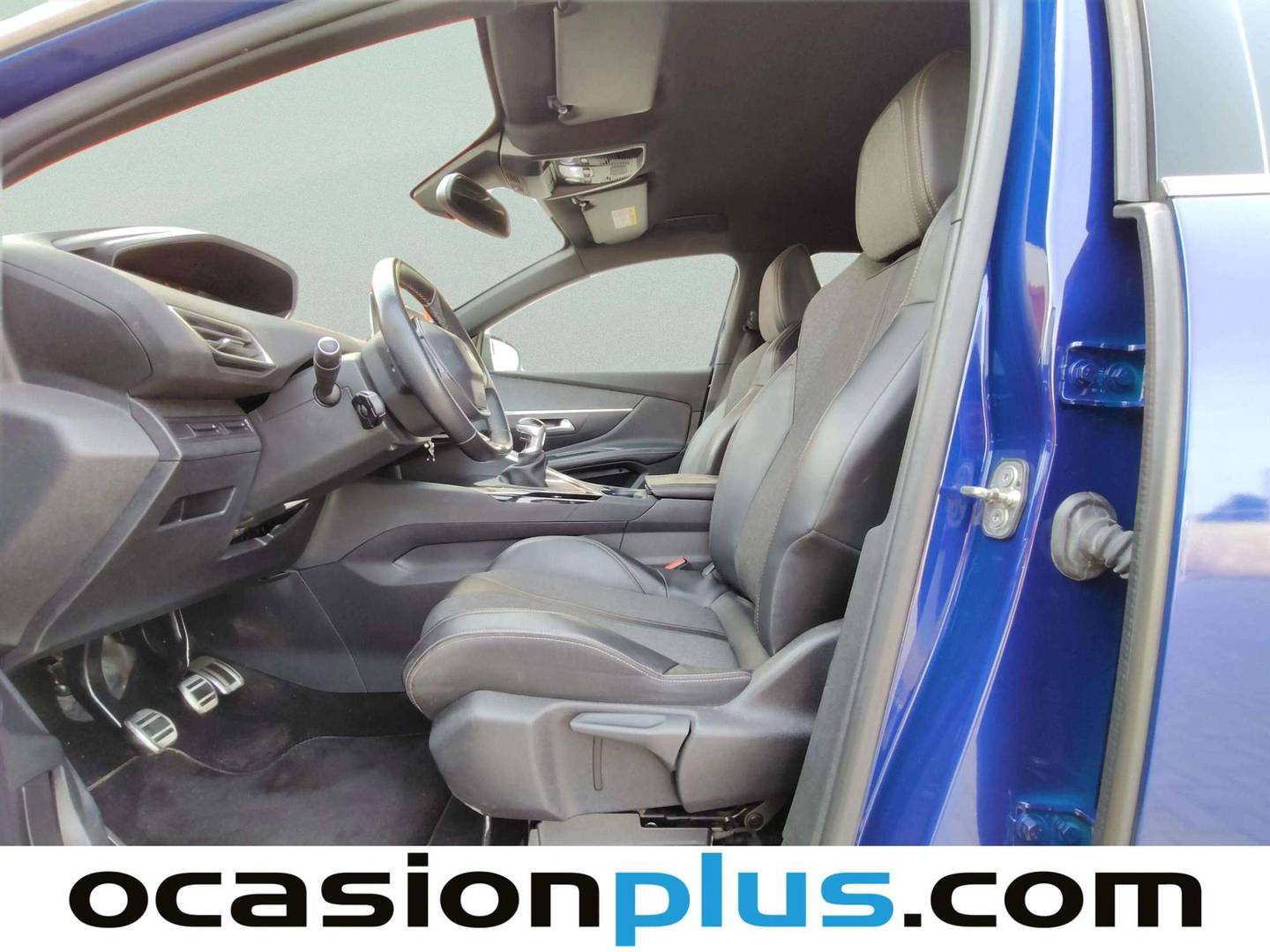 Foto asientos delanteros Peugeot 3008 Peugeot 3008 BlueHDI 120 S&S GT-Line (120 CV)