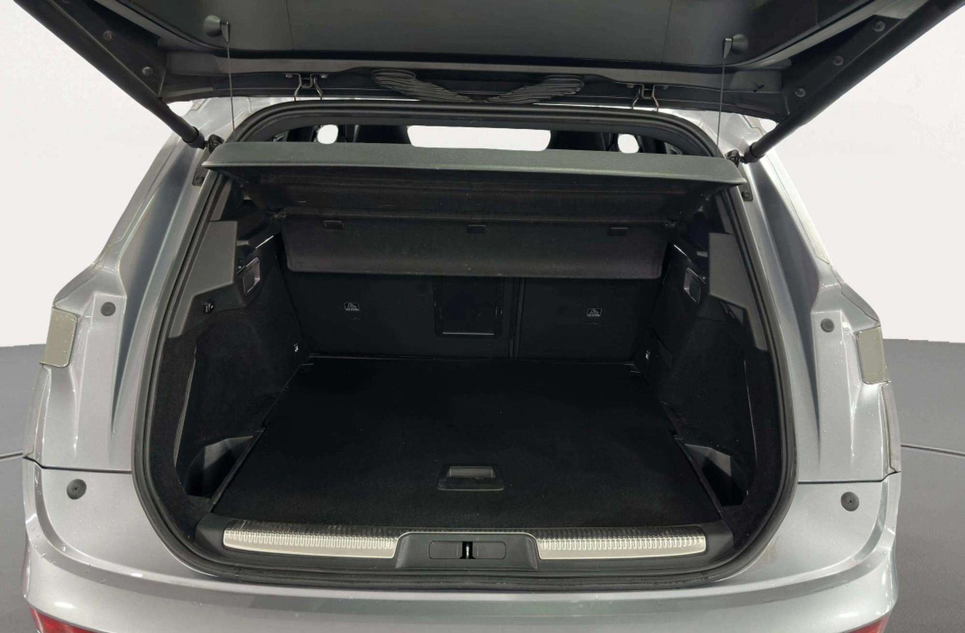 DS 7 Crossback BlueHDi 180 So Chic - foto 19