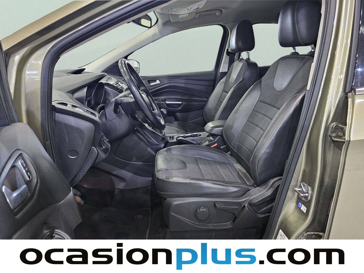 Foto asientos delanteros Ford Kuga Ford Kuga 2.0 TDCI S&S Titanium 4x2 (150 CV)
