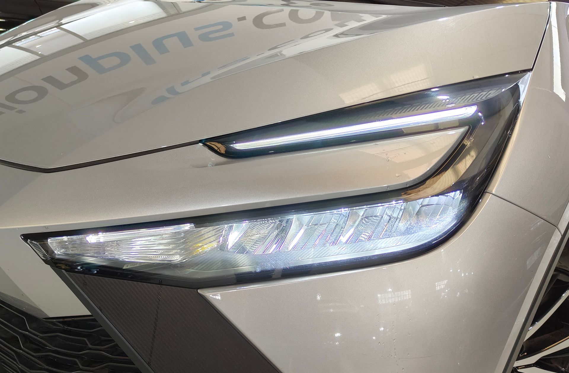 Toyota C-HR 140H Advance - foto 14