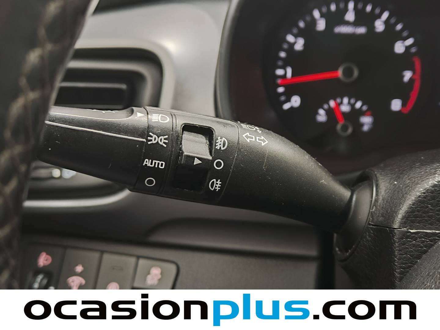 Foto KIA Stonic Kia Stonic 1.2 DPi Concept (84 CV)