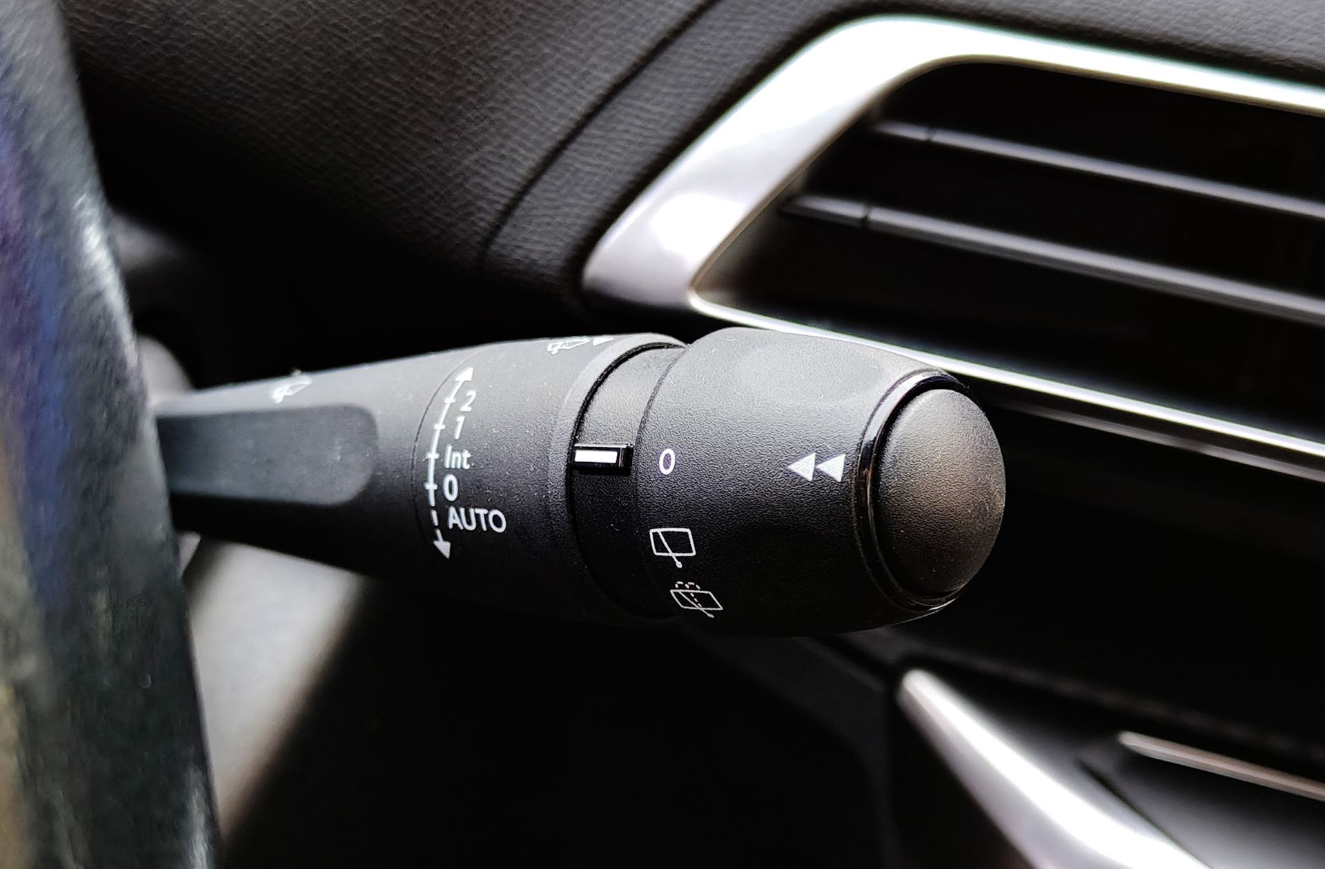 Peugeot 3008 PureTech 130 Active Pack - foto 30