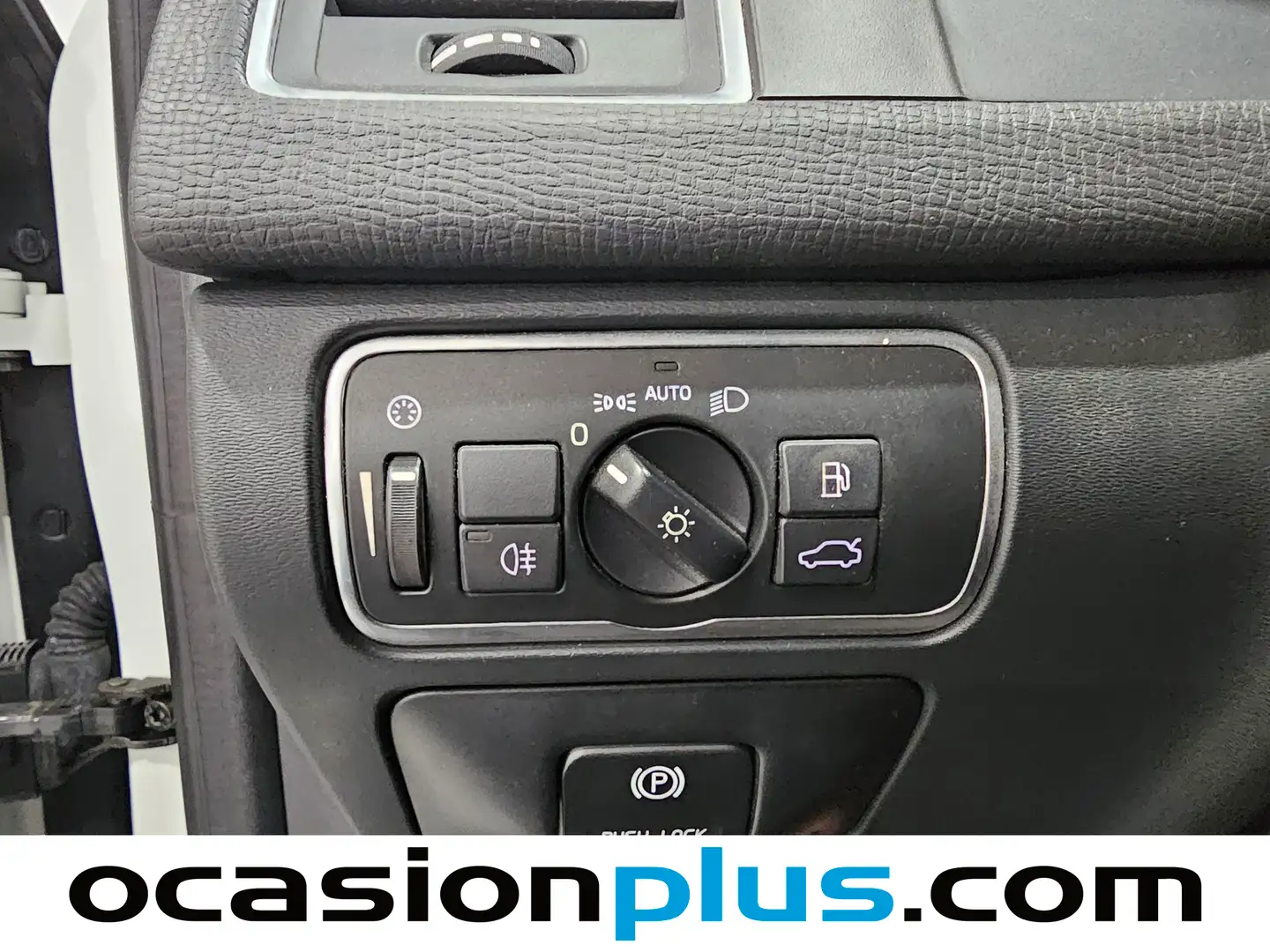 Foto Volvo XC60 Volvo XC60 D3 Kinetic (136 CV)