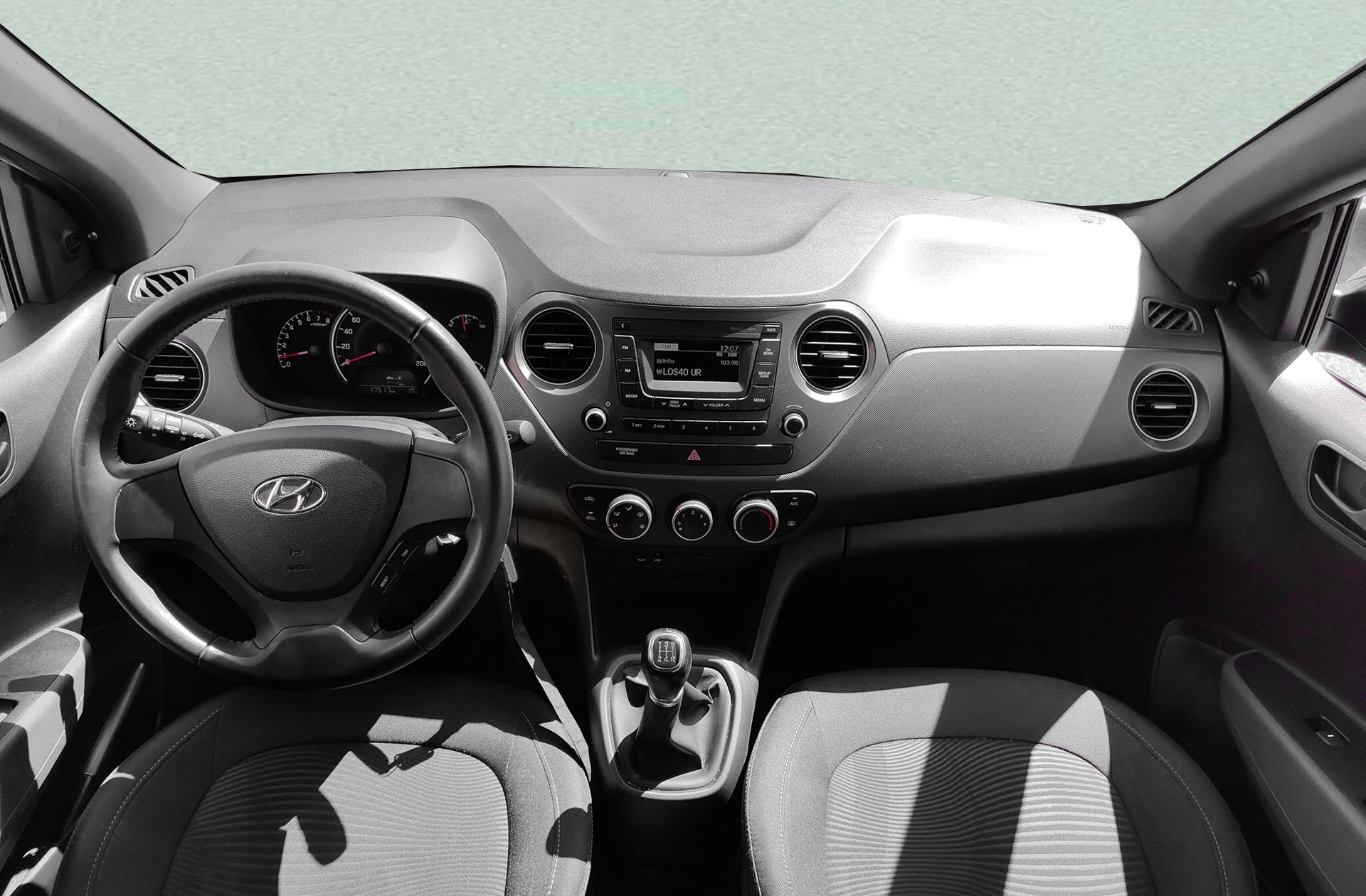 Hyundai i10 1.0 Klass - foto 6