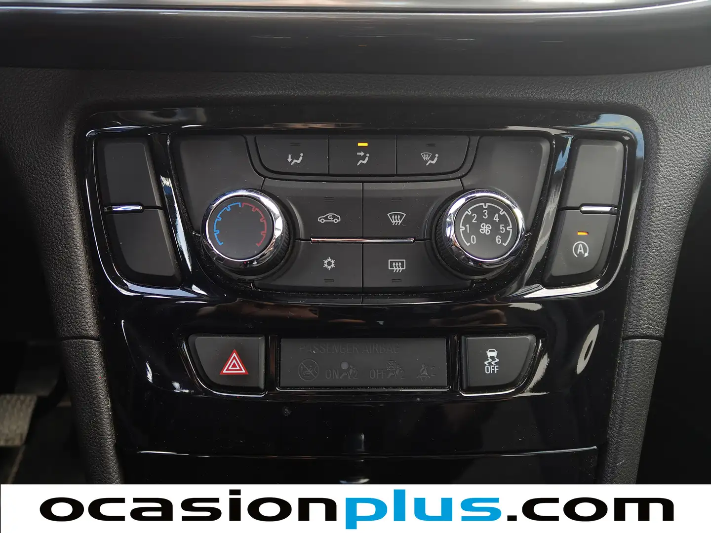 Foto Opel Mokka X Opel Mokka X 1.4 T S&S Selective 4x2 (140 CV)