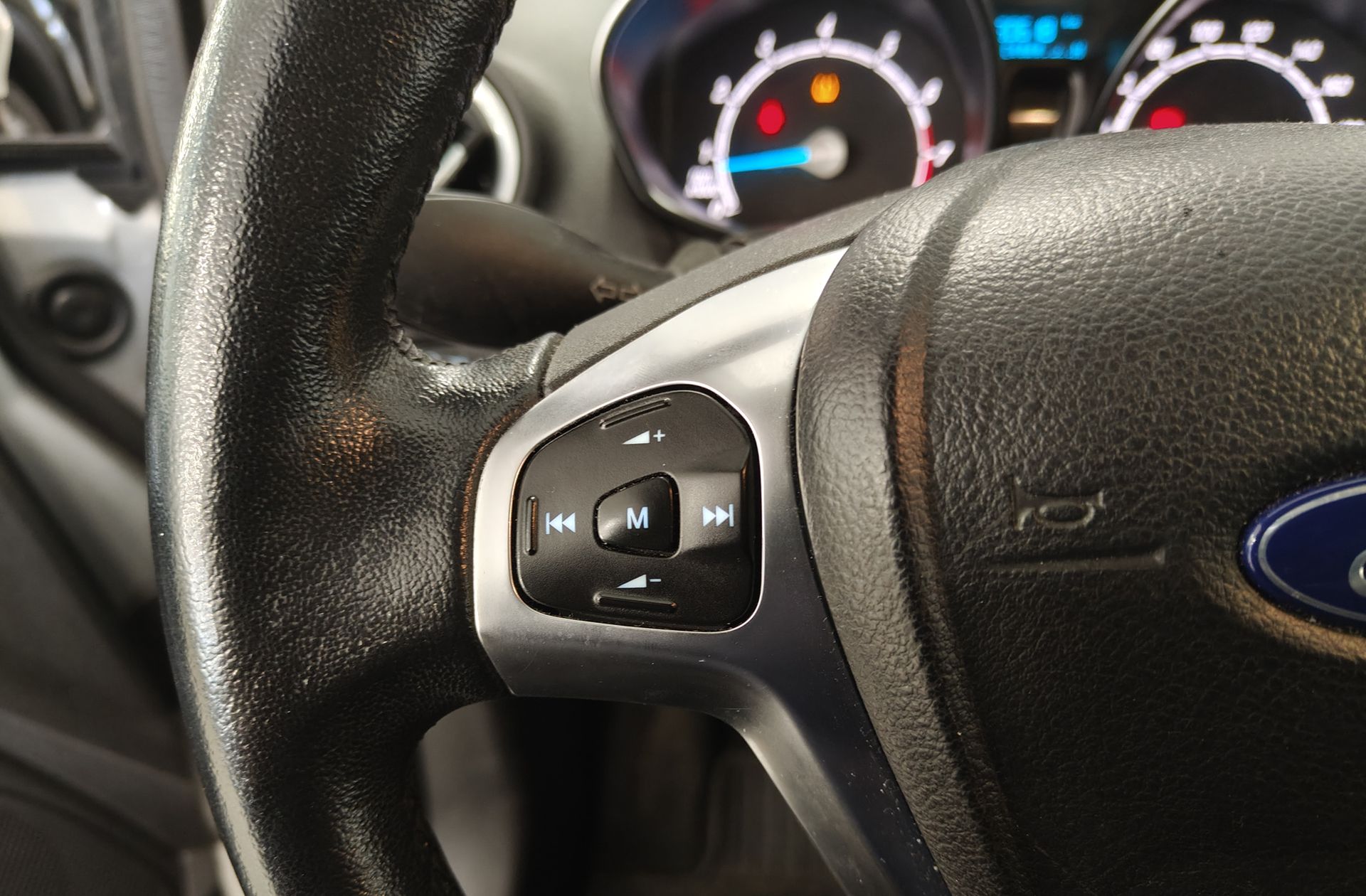 Ford Fiesta 1.25 Duratec Trend - foto 19