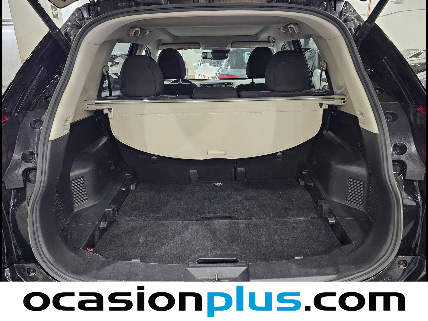 Fotos maletero Nissan X-TRAIL Nissan X-Trail 1.6 dCi N-Connecta (130 CV)