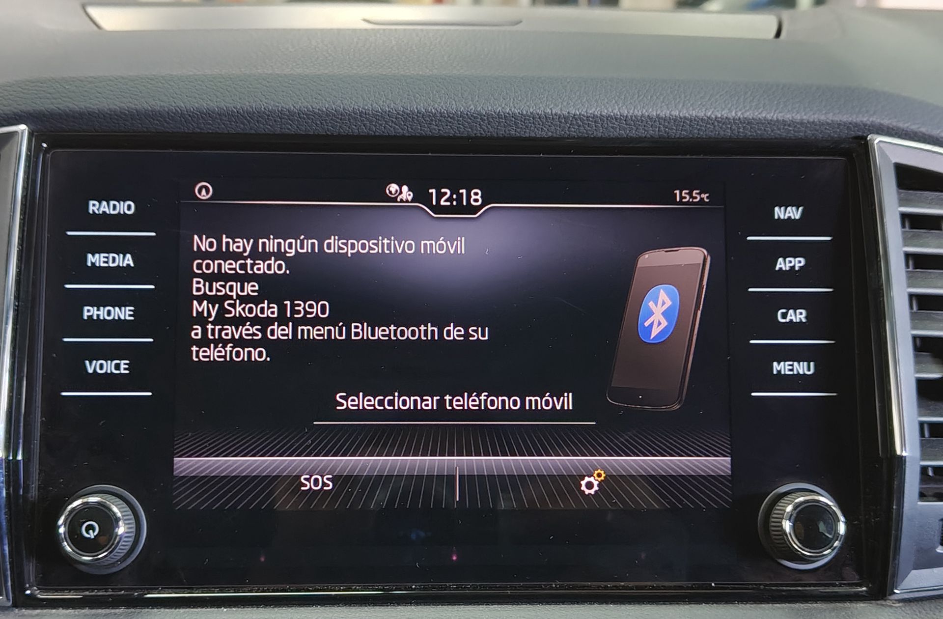 Škoda Karoq 2.0 TDI Selection - foto 32