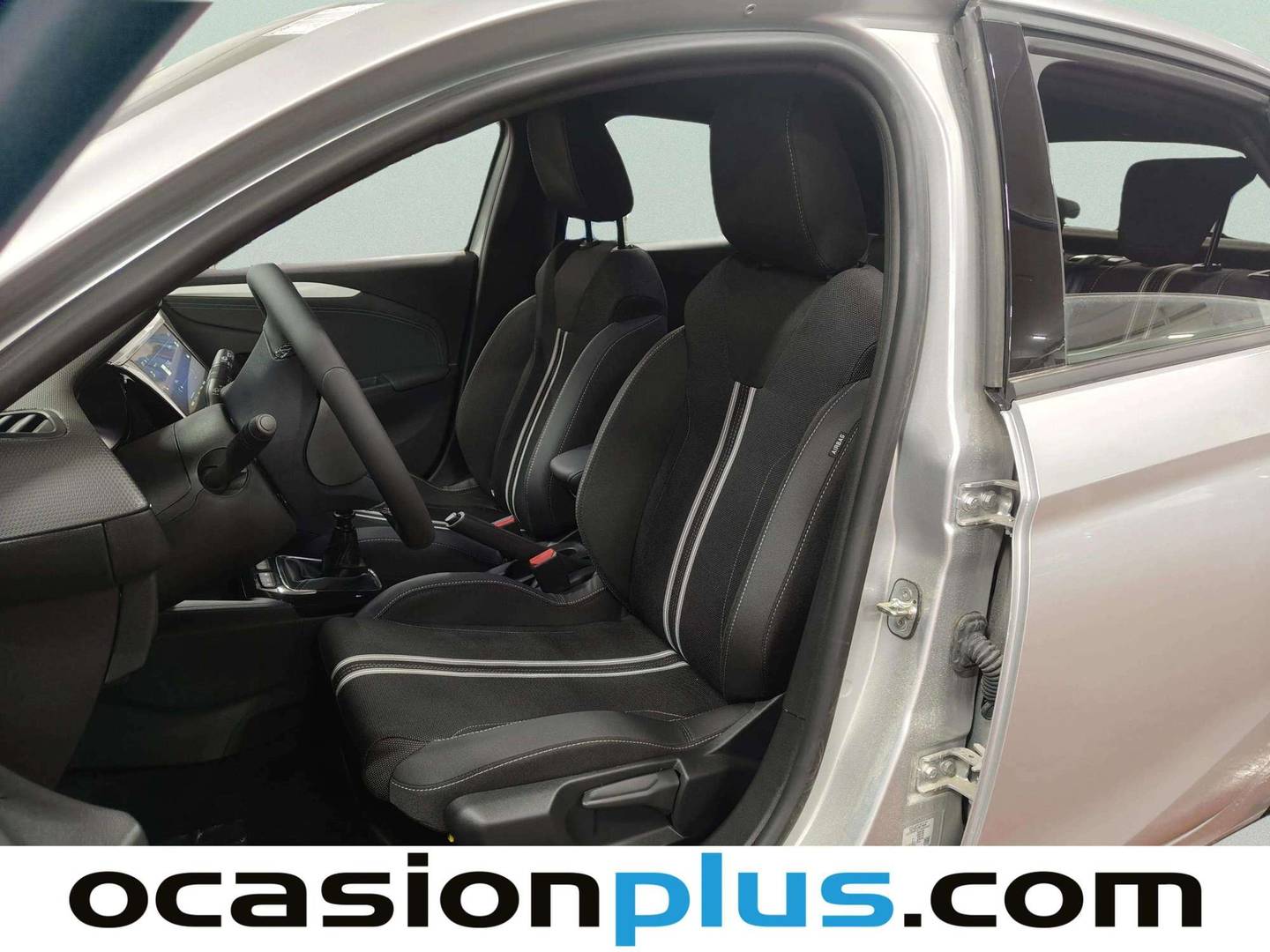 Foto asientos delanteros Opel Corsa Opel Corsa 1.2 T XHL GS (100 CV)