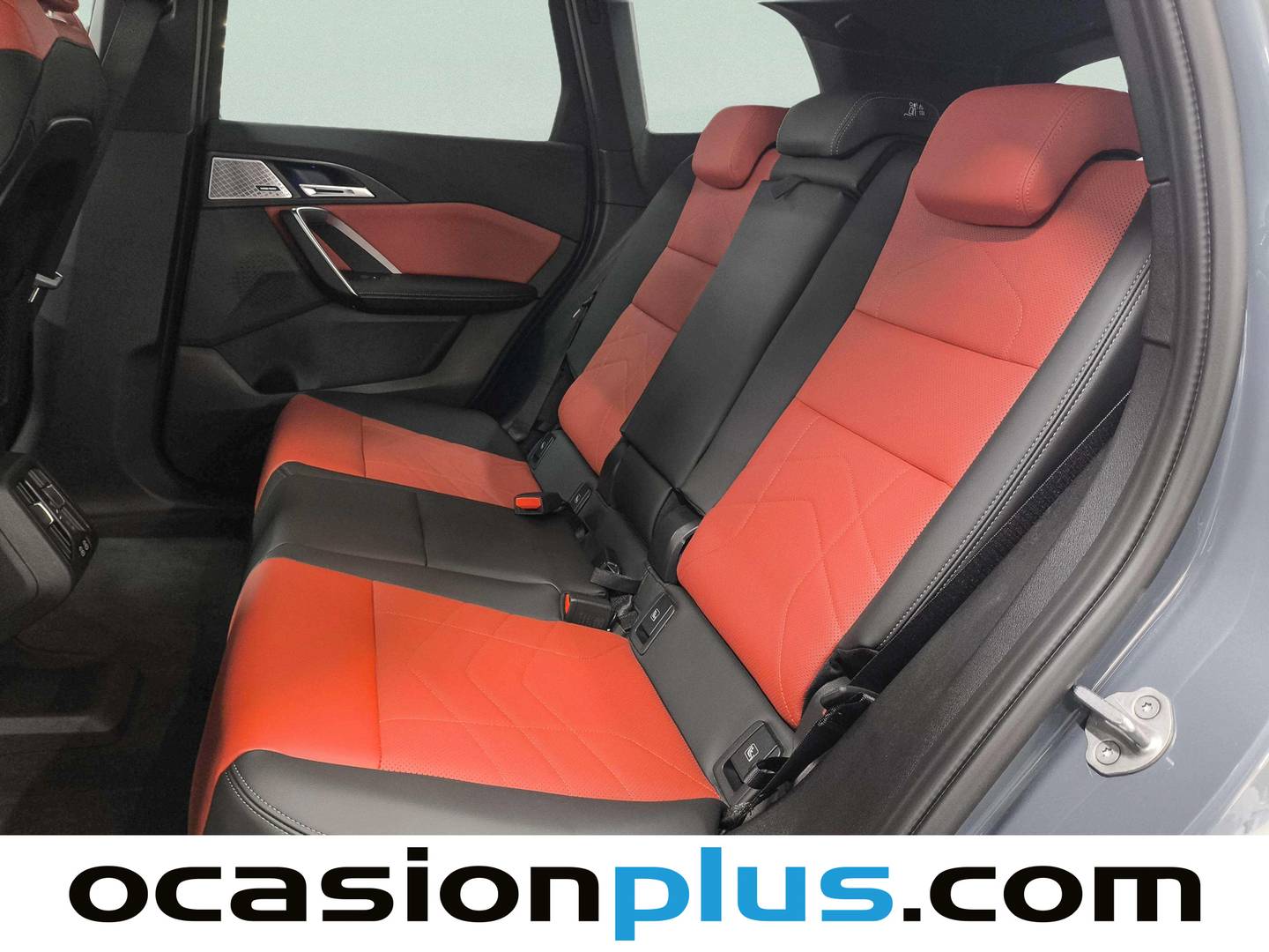 Foto asientos traseros BMW iX1 BMW iX1 xDrive30 (313 CV) Pack M