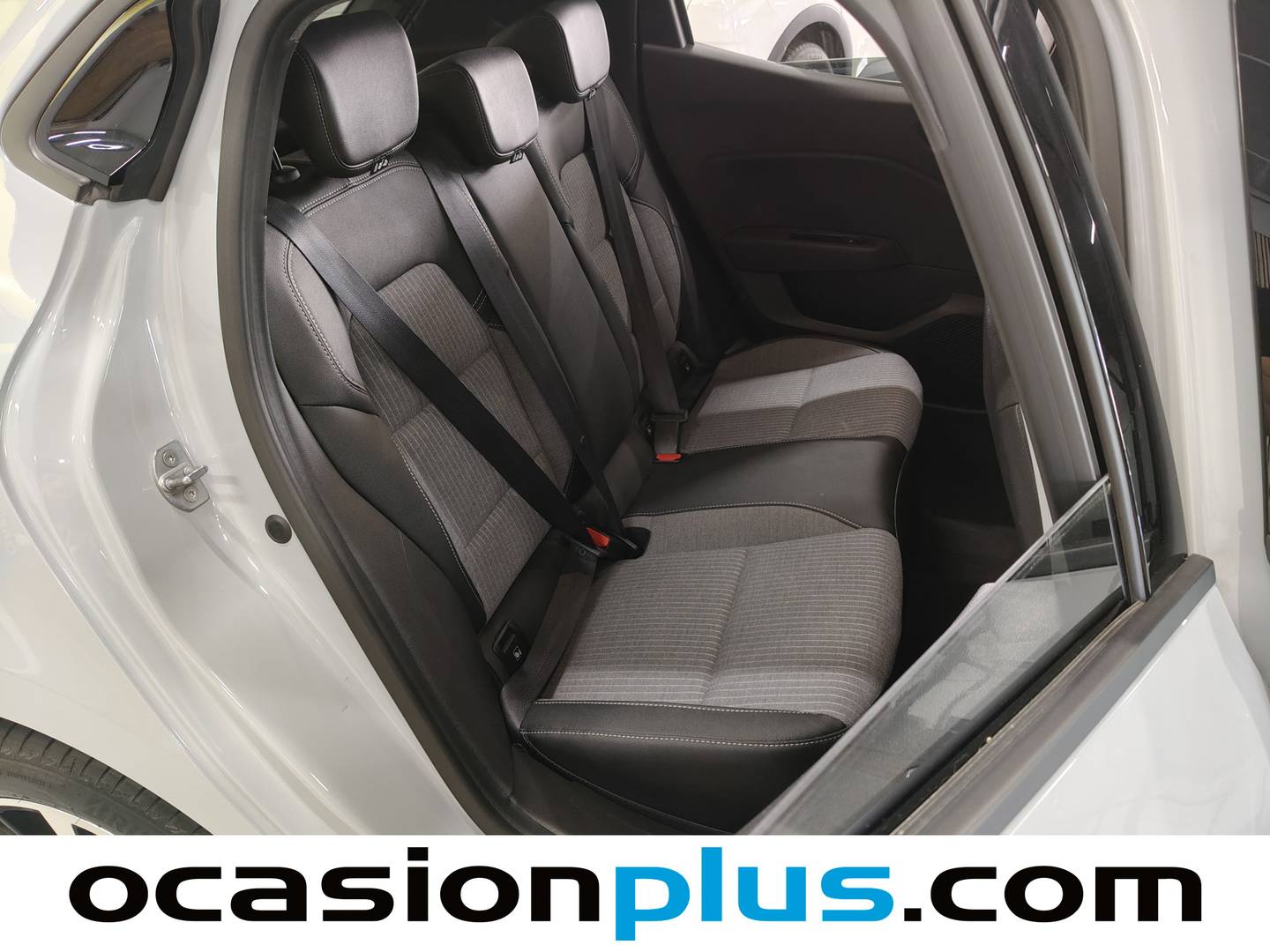 Foto asientos traseros Renault Clio Renault Clio Techno TCe (90 CV)
