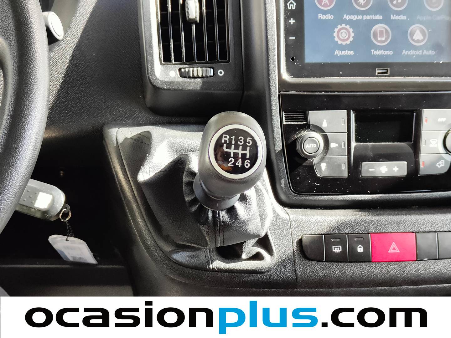 Peugeot Boxer Peugeot Boxer Furgon BlueHDi 140 S&S 335 L3H2 (140 CV) de segunda mano