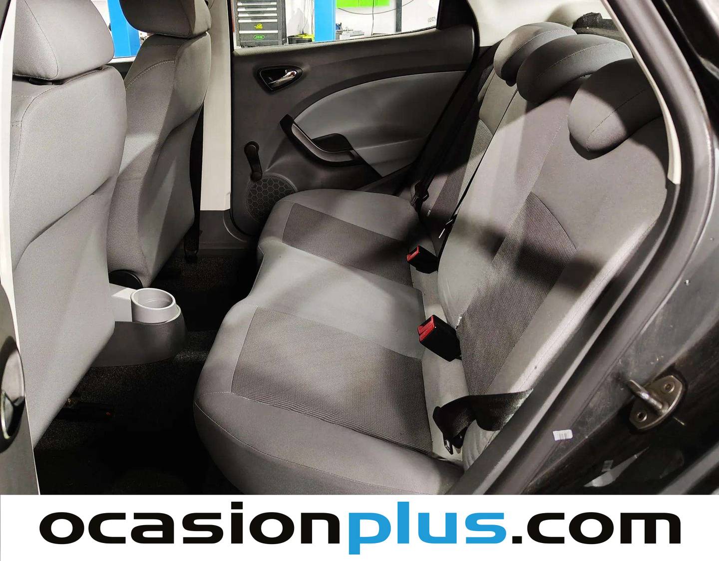 Foto asientos traseros Seat Ibiza Seat Ibiza 1.4 16v Reference (85 CV)