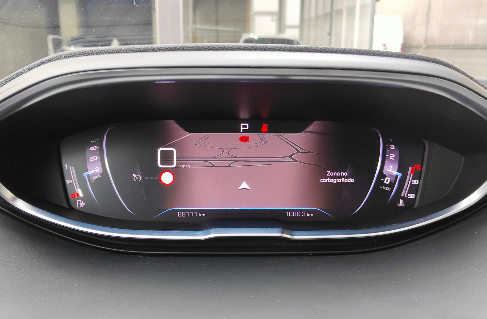 Peugeot 3008 BlueHDi 130 Allure Pack EAT8 - foto 24