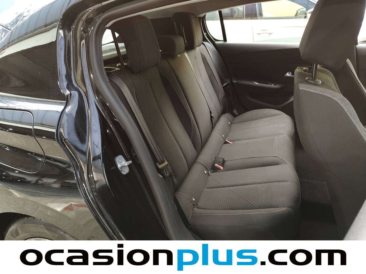 Foto Peugeot 308 Peugeot 308 PureTech 130 S&S Active Pack EAT8 (130 CV)