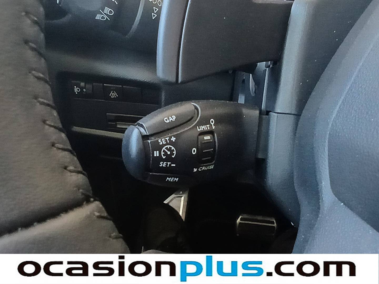 Foto Citroën C5 Aircross Citroen C5 Aircross PureTech 130 S&S Shine Pack  EAT8 (131 CV)