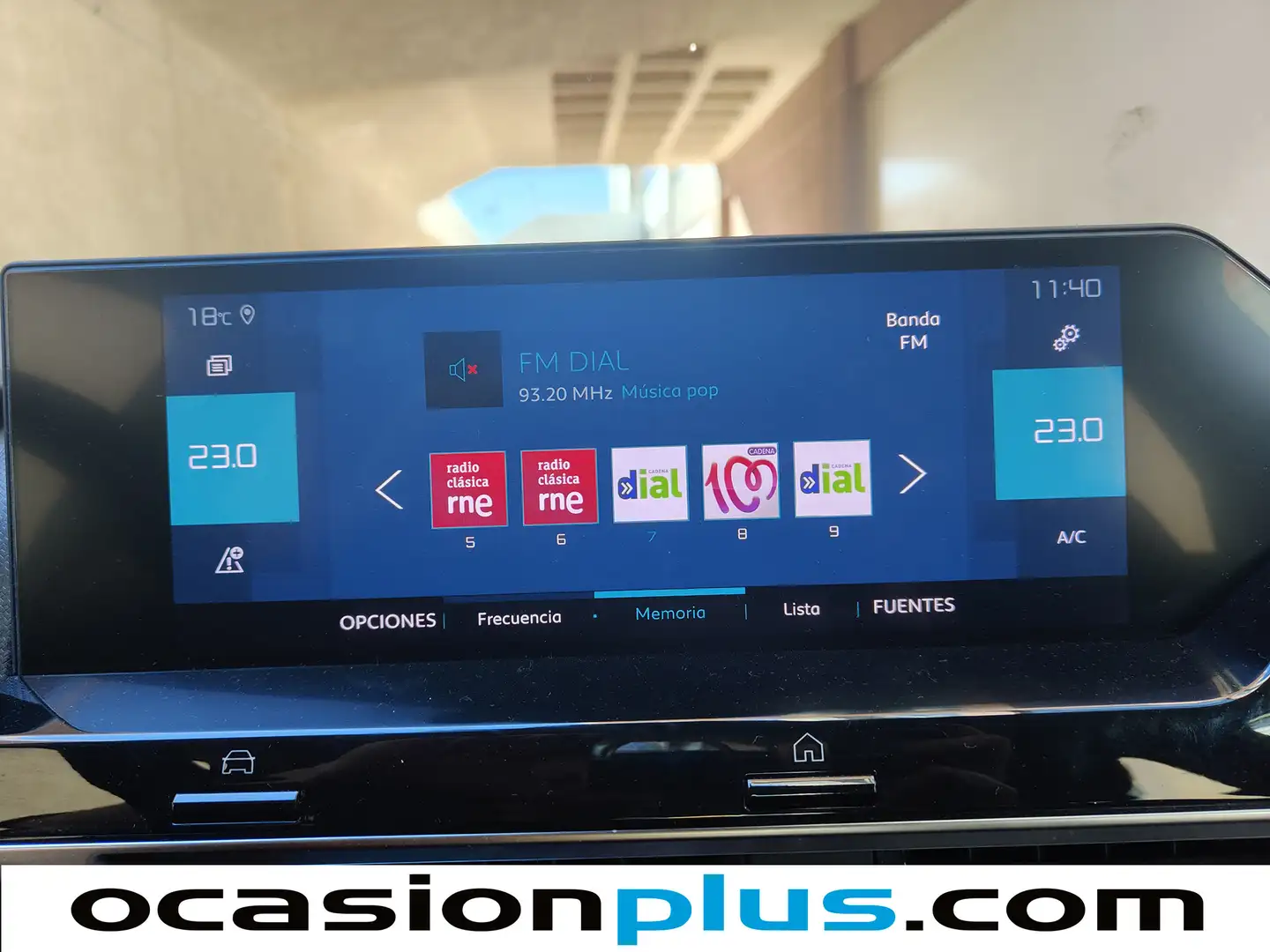 Foto Citroën ë-C4 Citroen ë-C4 eléctrico 50kWh Shine (136 CV)