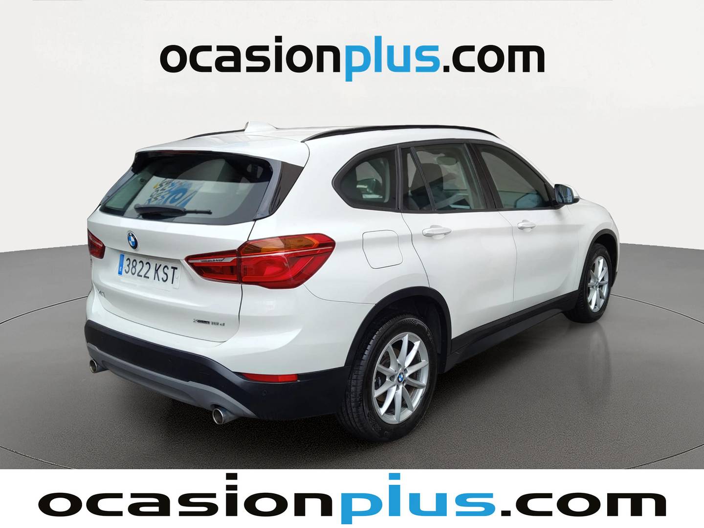 Foto trasera BMW X1 BMW X1 xDrive18d (150 CV) derecha