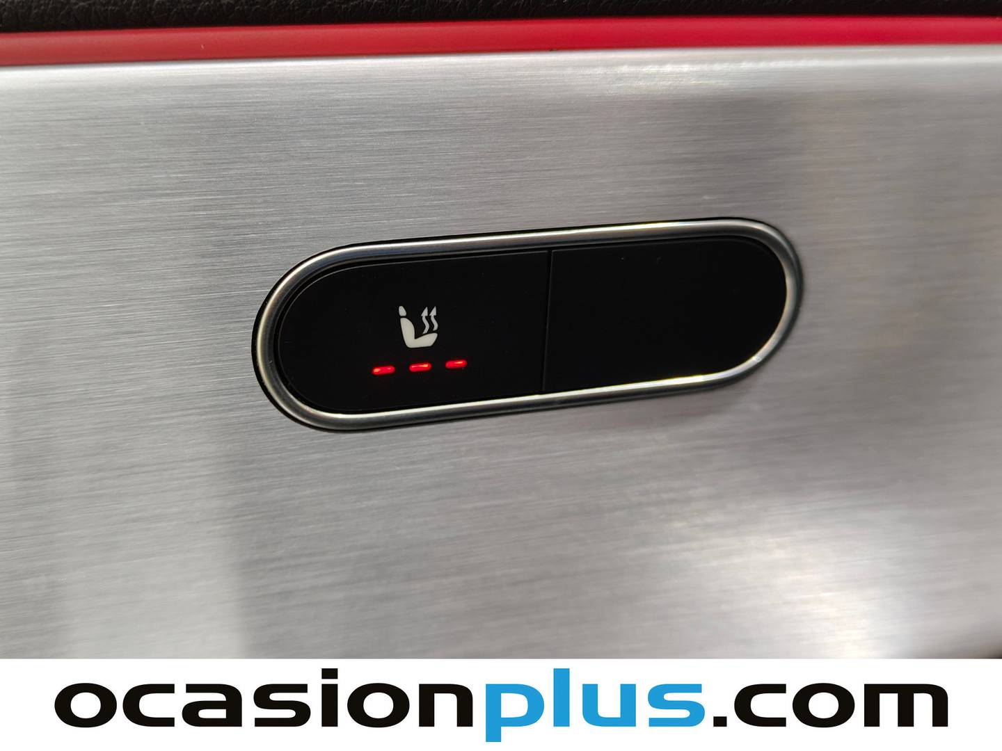 Equipamiento del Mercedes Clase A Mercedes-Benz Clase A 180 d  (116 CV) Pack AMG