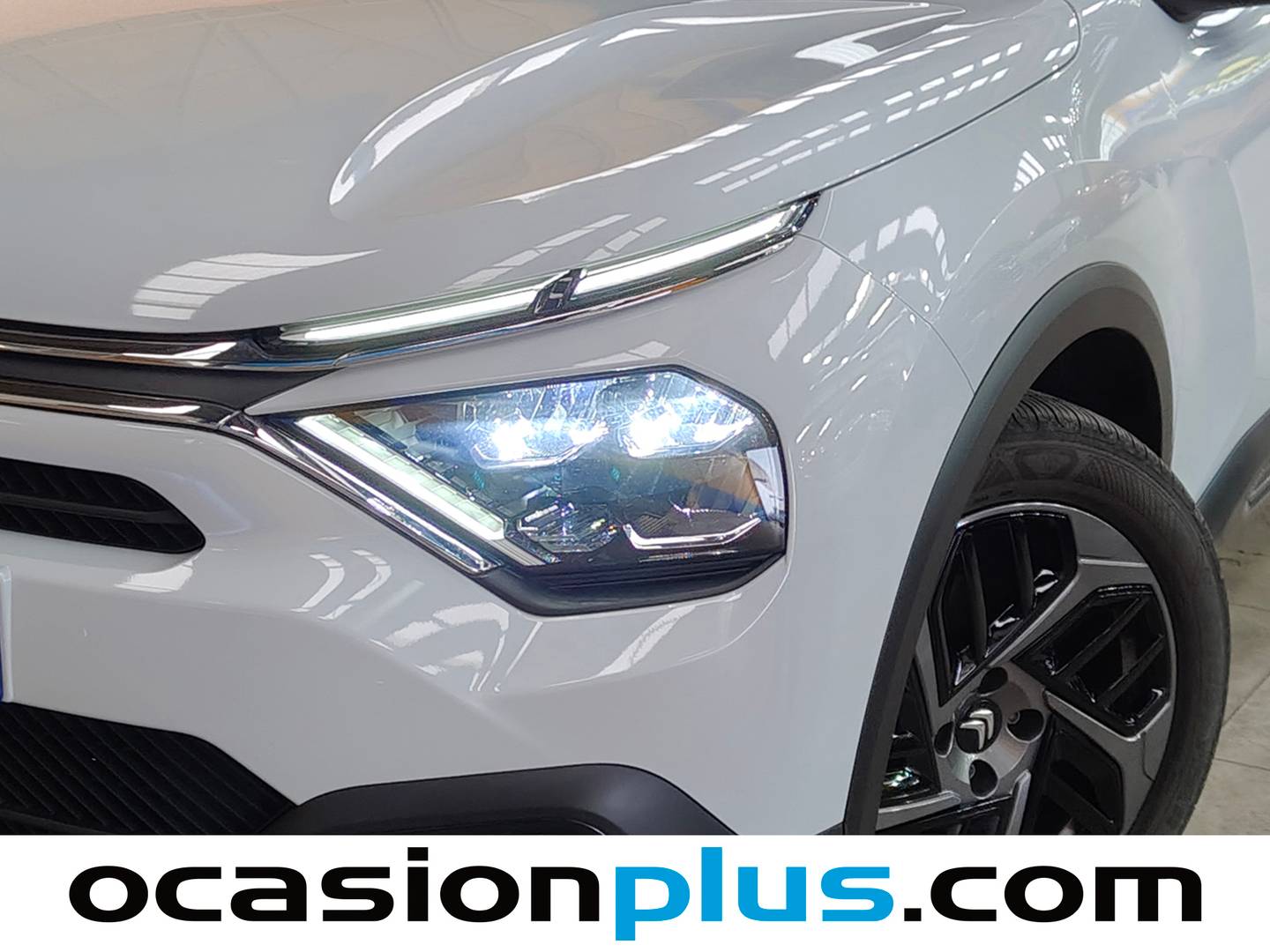 Acabados Citroën C4 Citroen C4 PureTech 130 S&S 6v Plus (131 CV)