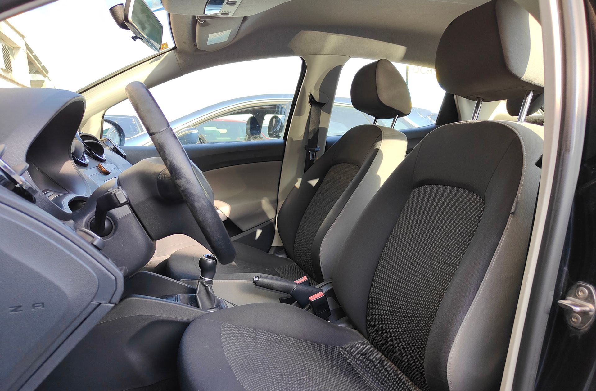 SEAT Ibiza 1.2 TSI Reference Plus - foto 8