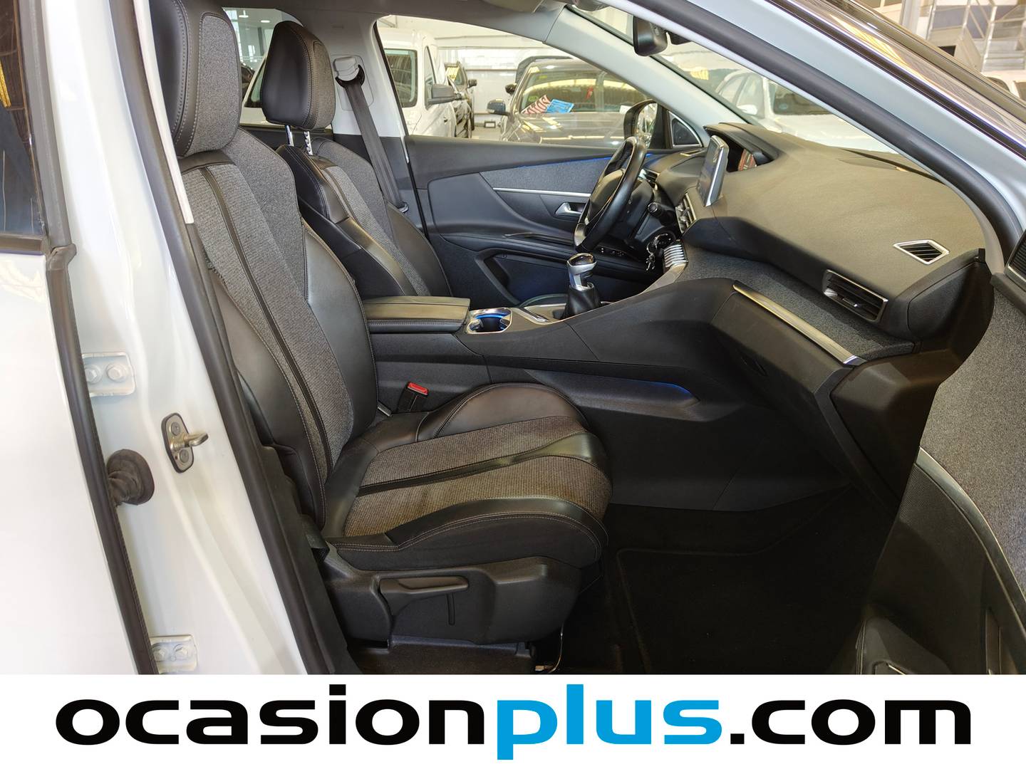 Peugeot 5008 Peugeot 5008 PureTech 130 S&S Allure (130 CV) 7 Plazas manual