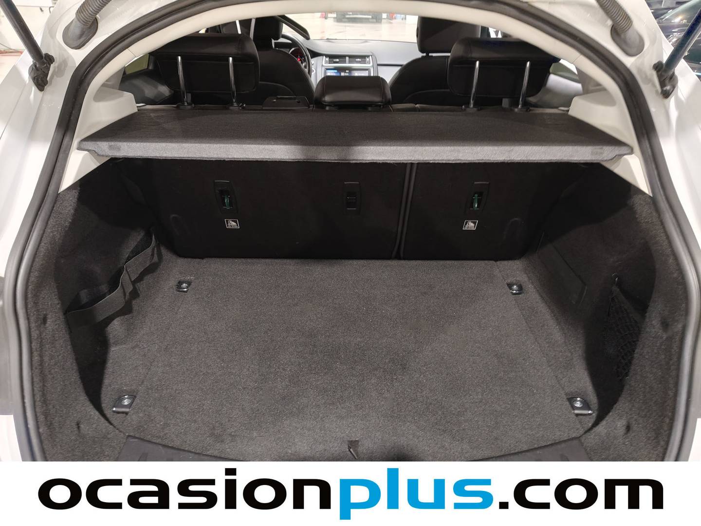 Fotos maletero Jaguar E-Pace Jaguar E-PACE 2.0D 4WD Auto (150 CV)