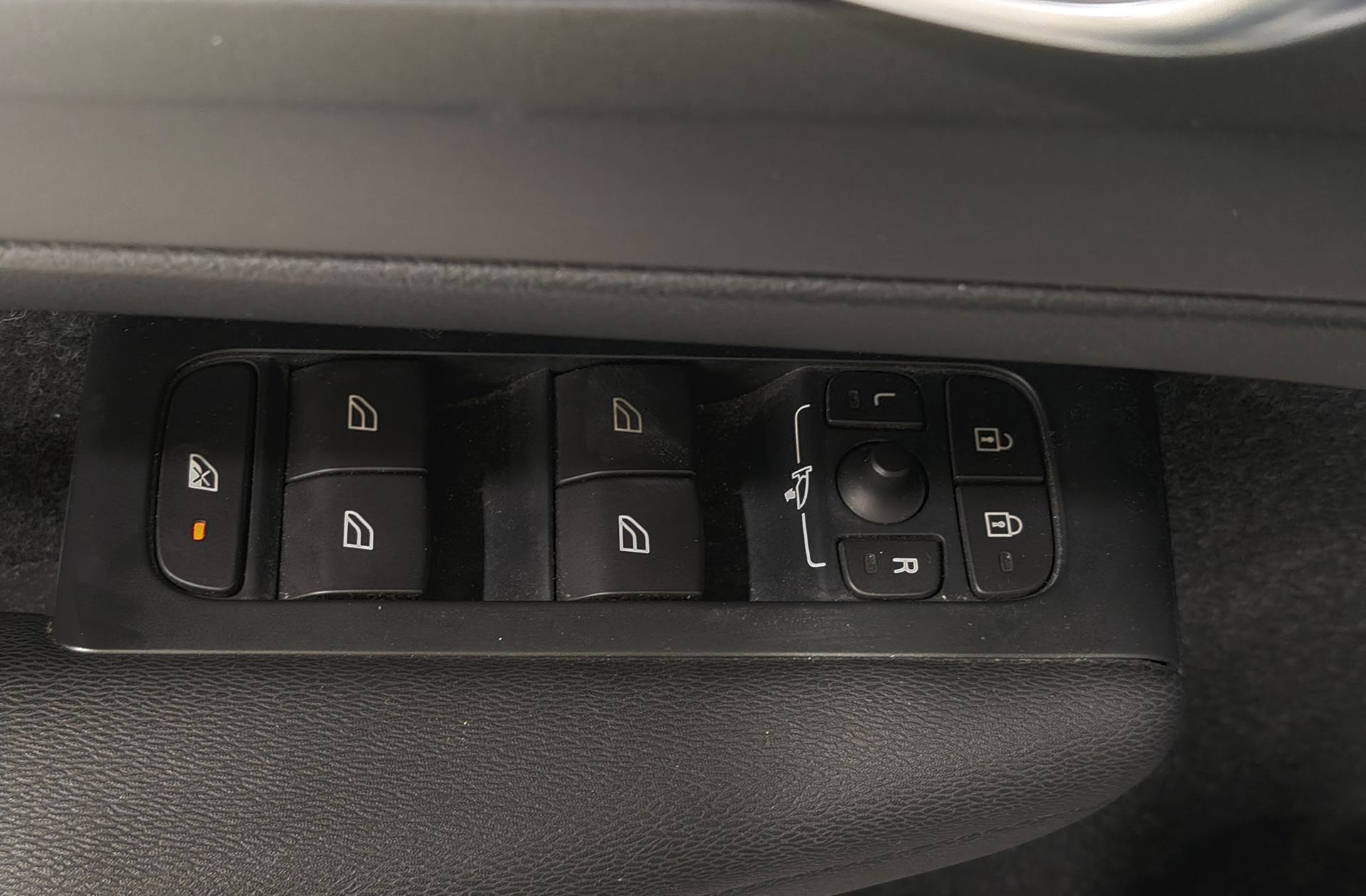 Volvo XC40 D3 - foto 30