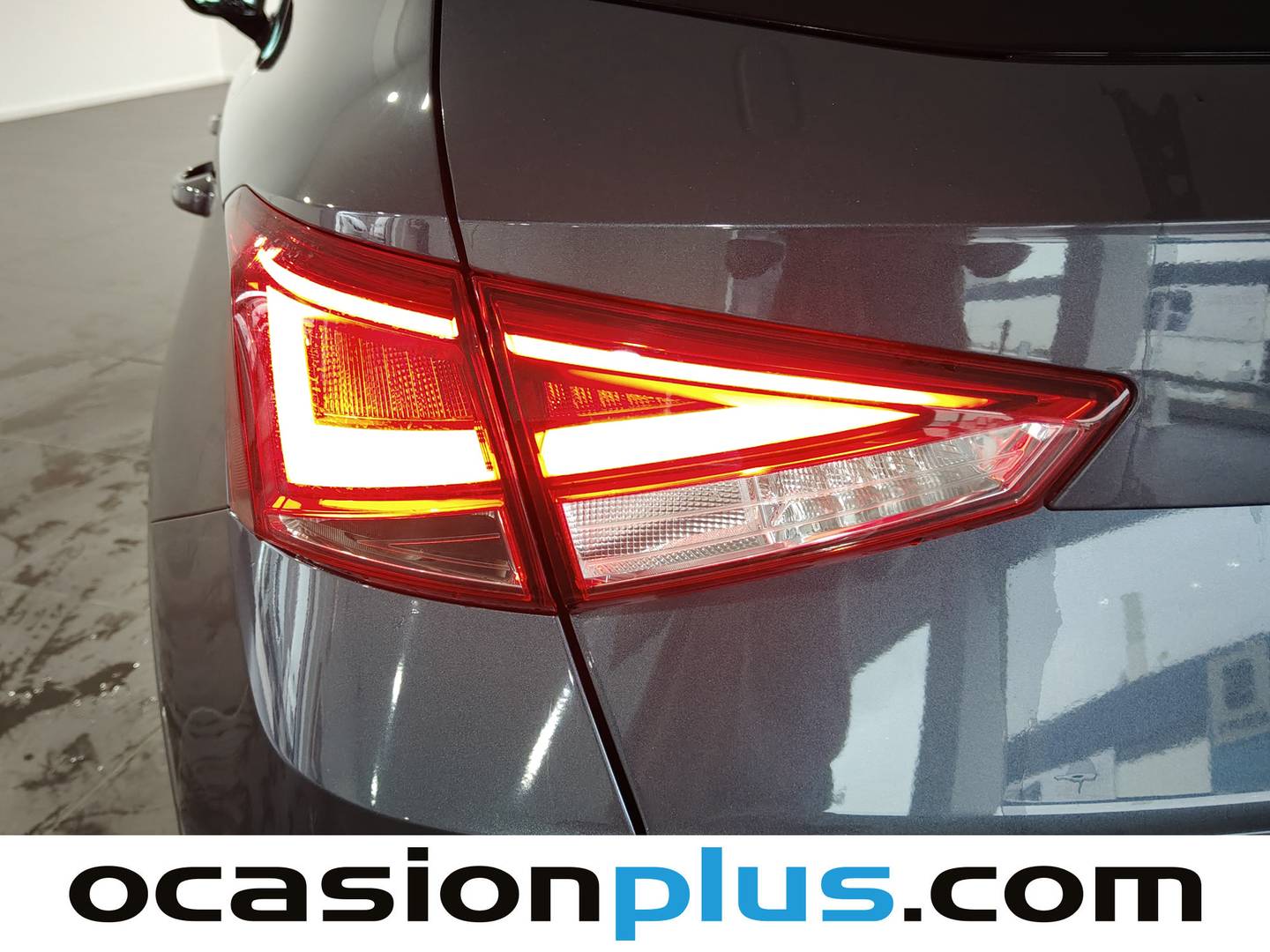 Foto Seat Arona SEAT Arona 1.5 TSI S&S FR XL DSG (150 CV)