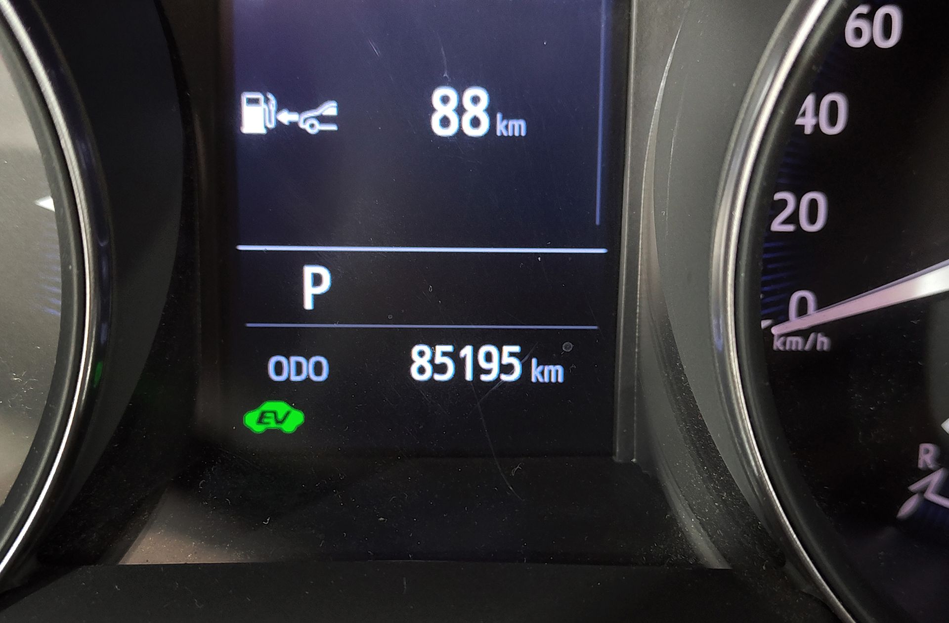Toyota C-HR 1.8 125H Advance - foto 9