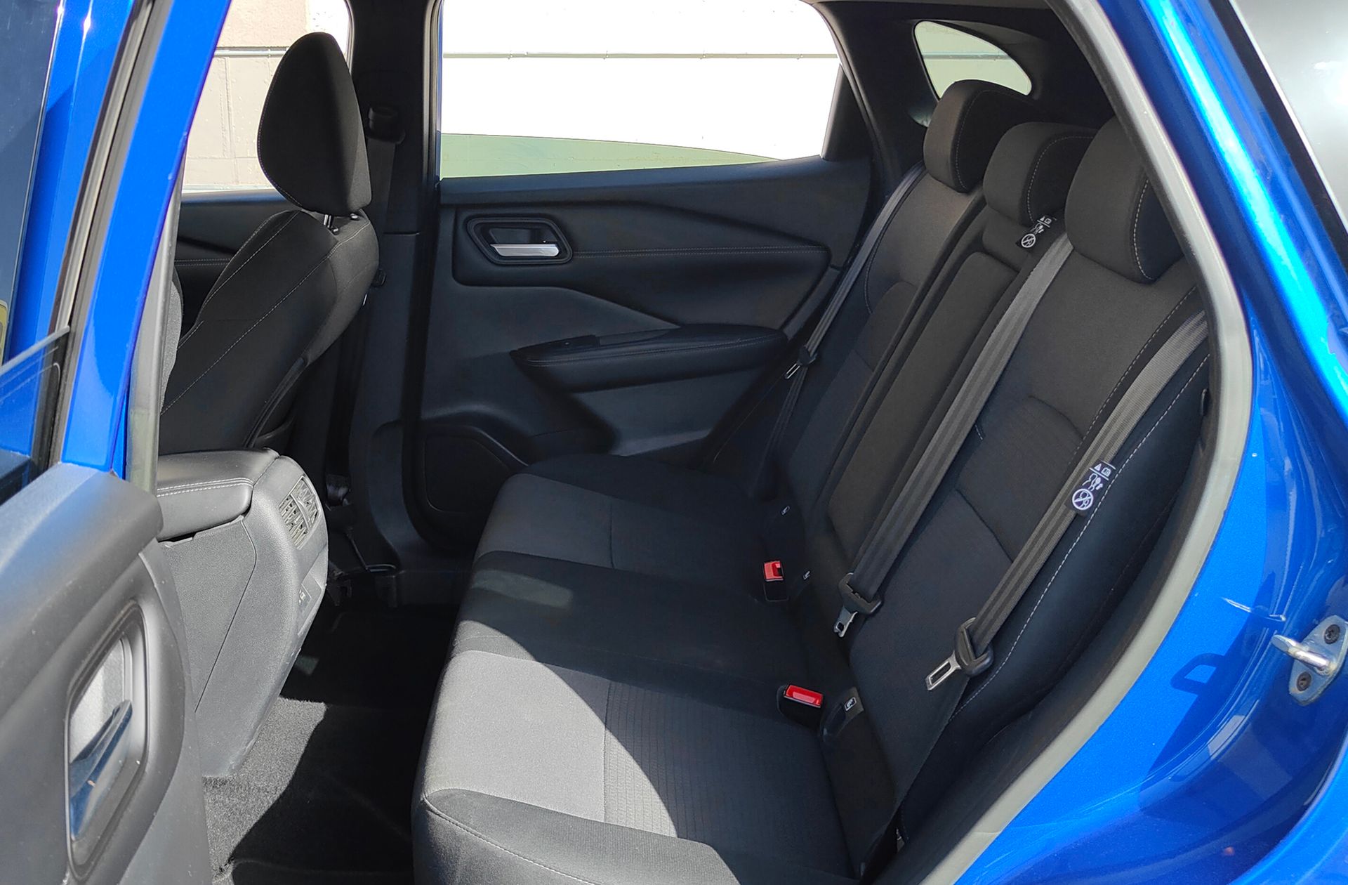 Nissan Qashqai DIG-T 140 mHEV N-Connecta 4x2 - foto 12